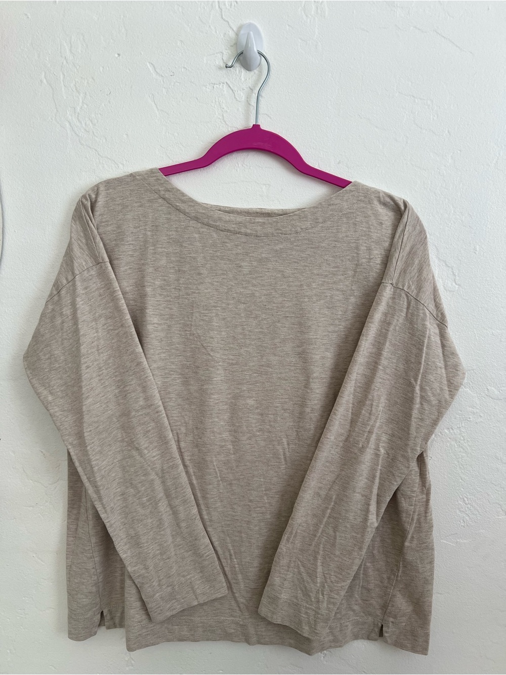 Jill Jillian Light Taupe Long Sleeve Relaxed Tee